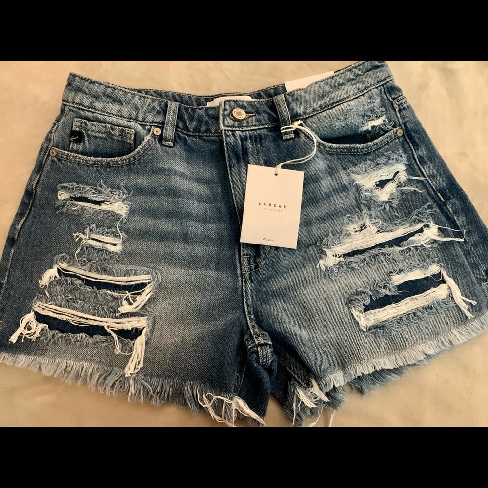 KanCan Distressed Jean Shorts - Large